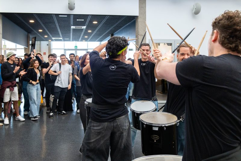 _AI2A0100 Batucada HOLA Day CIB