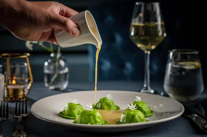 dos-estrellas-aa-rossette-en-solo-3-meses-caso-de-Éxito-marlon-sánchez-c56e6f