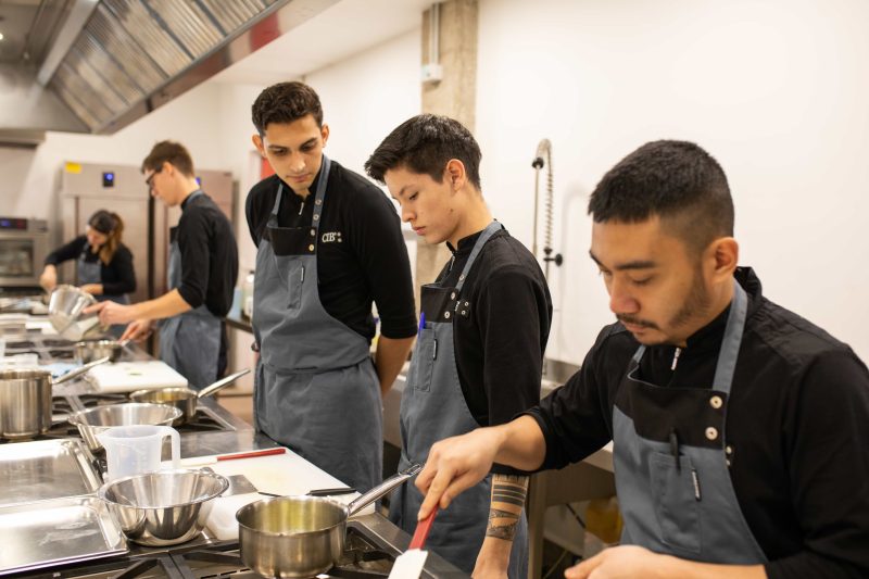 dos-estrellas-aa-rossette-en-solo-3-meses-caso-de-Éxito-marlon-sánchez-ce33f6