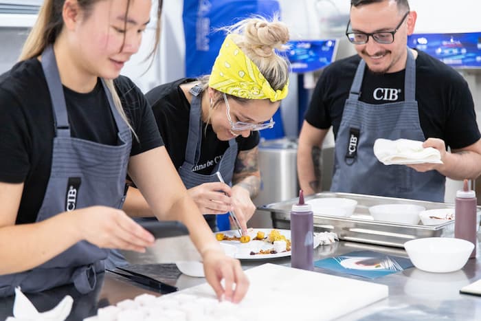 how-will-ai-influence-the-world-of-gastronomy-and-what-opportunities-and-challenges-will-it-pose-for-restaurants-918fbd