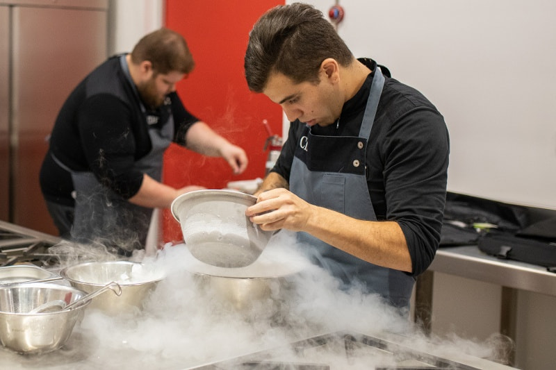 molecular-cooking-techniques-cib-014381