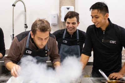 Principales técnicas de la cocina molecular | CIB Principales técnicas de la cocina molecular | CIB