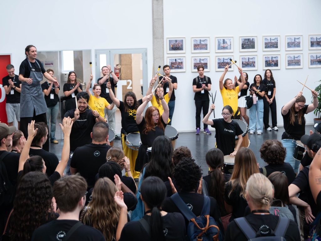 holaday_cib HOLA Day at the CIB