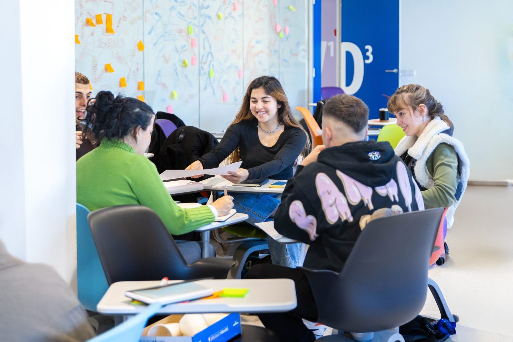 ciblife_cib Students at the CIB